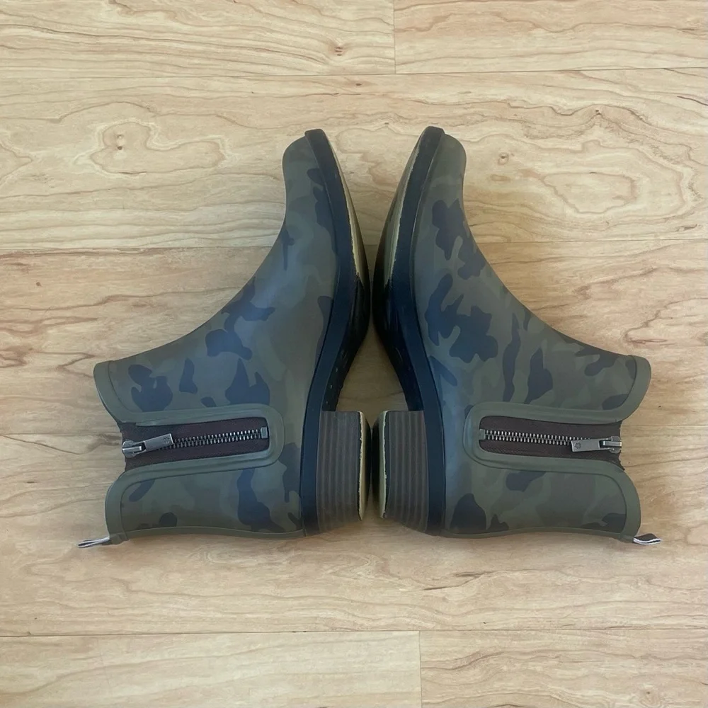 Lucky Brand Basel H20 Camoflage Pull On Rain Snow Bootie Boots Women's 9